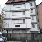 13 Septembrie- Casa Poporului- Uranus- adiacent
